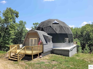 27542 Steve Dr, Edwards, MO 65326