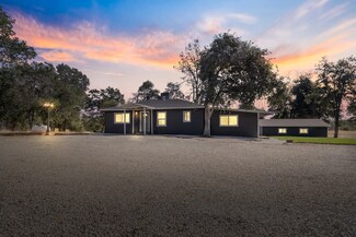 9173 Irish Creek Ln, Redding, CA 96001