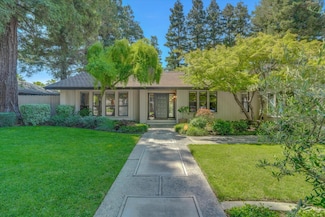 1900 Simon Dr, Turlock, CA 95382