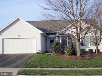 541 Old Farm Rd, Palmyra, PA 17078