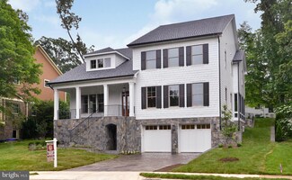 4300 40th St N, Arlington, VA 22207