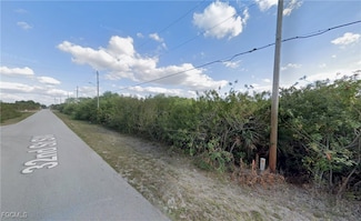 3117 32nd St SW, Lehigh Acres, FL 33976