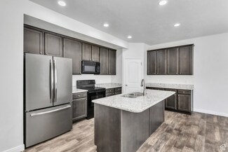 14292 S Autumn Path Ln, Riverton, UT 84096