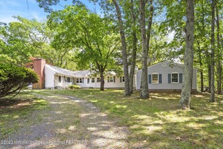 13 Spring Rd, Millstone Township, NJ 08510