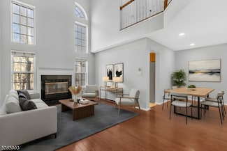 45 Washington Ct Unit 13B, Towaco, NJ 07082