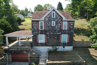 344 Jackson Ave, Morgantown, WV 26501
