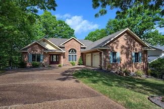 4 Doscientos Ln, Hot Springs Village, AR 71909