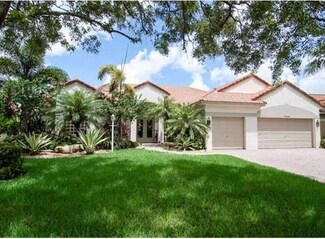 8425 NW 44th Ct, Coral Springs, FL 33065