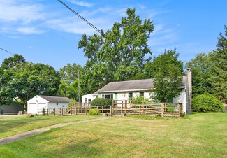320 Evelyn St, Jackson, MI 49203
