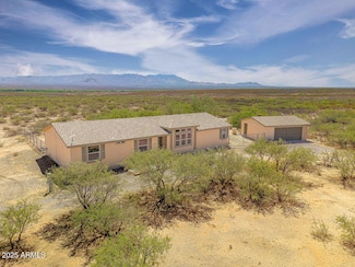 5205 S Pickett Place, Sierra Vista, AZ 85650