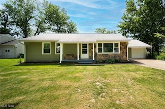 8218 Westmoor Rd, Mentor, OH 44060