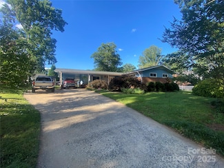 903 Woodside Dr, Kings Mountain, NC 28086