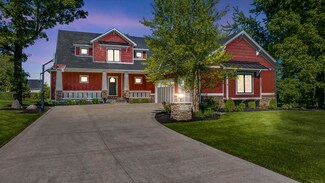 5587 Deer Hollow Rd, Auburn, IN 46706