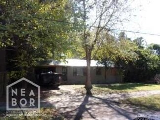 1713 W Matthews Ave, Jonesboro, AR 72401