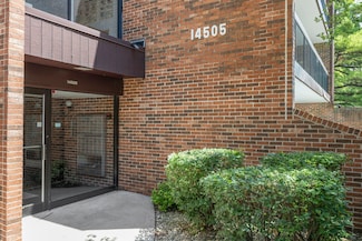 14505 Central Ct Unit PH4, Oak Forest, IL 60452