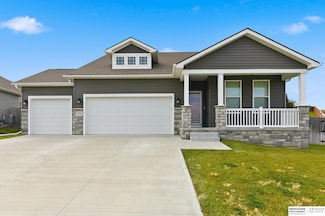 7354 S 185th St, Omaha, NE 68136