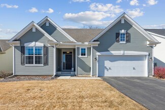 1246 Oak Tree Ct, Carver, MN 55315