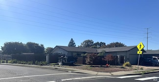 205 Westbrook Dr, Santa Rosa, CA 95401
