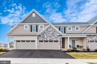 6117 Terry Davis Ct, Harrisburg, PA 17111