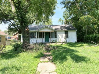 5635 Janet Ave, Saint Louis, MO 63136