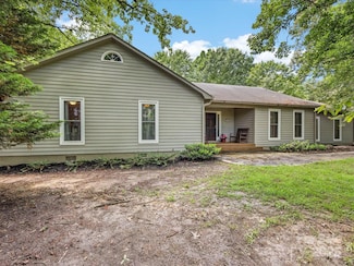 17501 Youngblood Rd, Charlotte, NC 28278