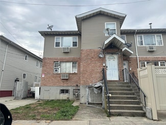2206 Regina Ave, Far Rockaway, NY 11691