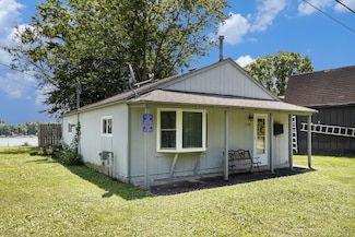 1332 Cherokee Dr, Union City, MI 49094