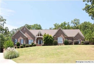 2040 Somerset Ln, Birmingham, AL 35242