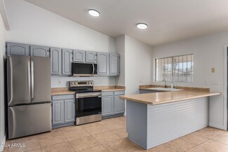 4802 S 20th Place, Phoenix, AZ 85040
