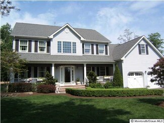 6 Zocco Ln, Oceanport, NJ 07757