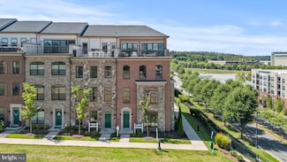 600 Catamaran Way, Oxon Hill, MD 20745