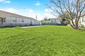 1508 Flood St, New Orleans, LA 70117