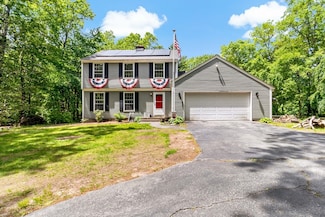 92 Rocky Hill Rd, Rehoboth, MA 02769