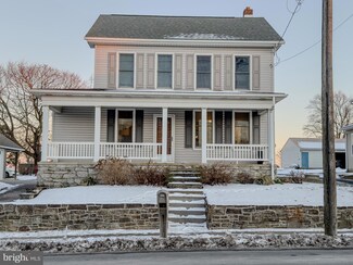 41 Main St, Yorkana, PA 17406