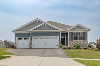 738 Kentshire Cir, Elgin, IL 60124