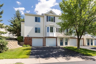 7792 Arboretum Village Cir, Chanhassen, MN 55317