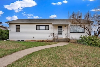 225 E 2nd St, Spangle, WA 99031