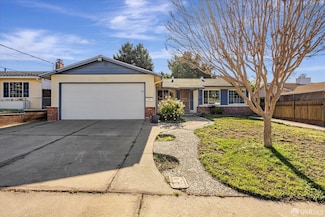 2064 Murphy Dr, San Pablo, CA 94806