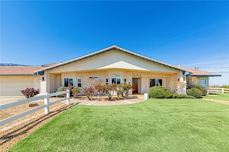 9126 Holiday Ln, Pinon Hills, CA 92372