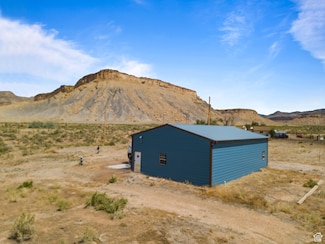 201 N Thompson Canyon Rd, Thompson, UT 84540