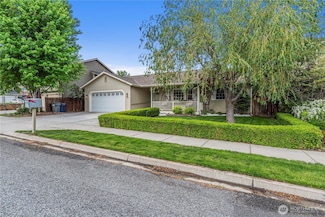 1516 Fuller St, Wenatchee, WA 98801