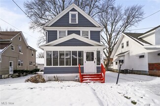 238 24th St NW, Barberton, OH 44203