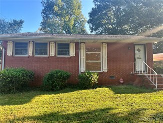 208 Fannie Cir, Charlotte, NC 28205