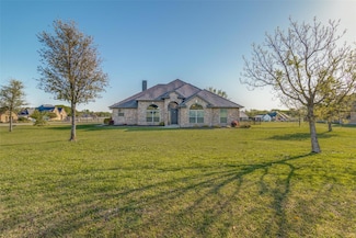 897 Cypress Point Dr, Gunter, TX 75058