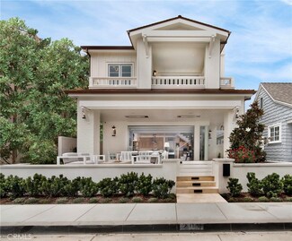 209 Crystal Ave, Newport Beach, CA 92662