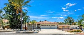 30581 Emperor Dr, Canyon Lake, CA 92587