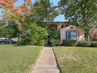 2001 Binz St, Houston, TX 77004
