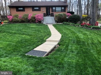 8511 Rose Marie Dr, Fort Washington, MD 20744