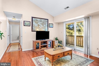 2310 Ravens Crest Dr, Plainsboro, NJ 08536