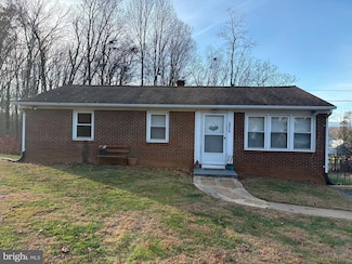 18318 Fox Mountain Ln, Culpeper, VA 22701